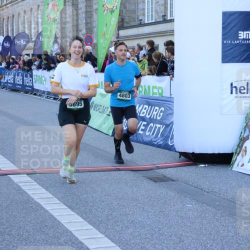 01.09.2024 - BARMER Alsterlauf Strokosch-Dieckow http://msf.ph/oto/6888838 01.09.2024 09:53:38 Ziel 2042, 2190, 2860, 2949, 3374, 3809, 3895, 4591, 4592, 4724, 4803, 4818, 4824, 4846, 8100, 8312, 8335 meine-sportfotos.de