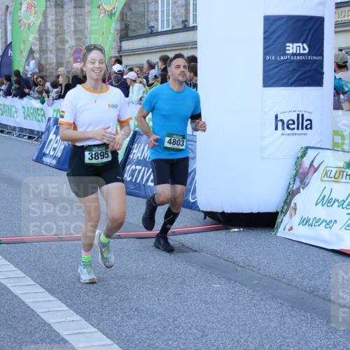 01.09.2024 - BARMER Alsterlauf Strokosch-Dieckow http://msf.ph/oto/6888840 01.09.2024 09:53:38 Ziel 2042, 2190, 2860, 2949, 3374, 3809, 3895, 4591, 4592, 4724, 4803, 4818, 4824, 4846, 8100, 8312, 8335 meine-sportfotos.de