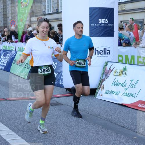 01.09.2024 - BARMER Alsterlauf Strokosch-Dieckow http://msf.ph/oto/6888842 01.09.2024 09:53:38 Ziel 2042, 2190, 2860, 2949, 3374, 3809, 3895, 4591, 4592, 4724, 4803, 4818, 4824, 4846, 8100, 8312, 8335 meine-sportfotos.de