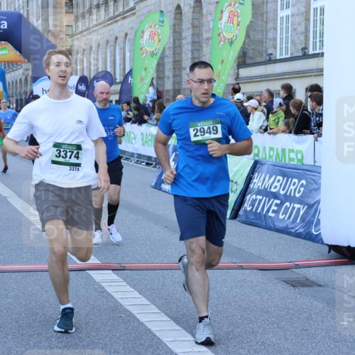 01.09.2024 - BARMER Alsterlauf Strokosch-Dieckow http://msf.ph/oto/6888846 01.09.2024 09:53:40 Ziel 2042, 2190, 2860, 2949, 3374, 3741, 3808, 3809, 3895, 4194, 4383, 4457, 4724, 4803, 4818, 4824, 4846, 5026, 8100, 8312, 8335 meine-sportfotos.de