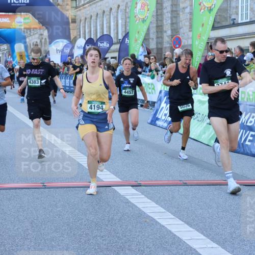 01.09.2024 - BARMER Alsterlauf Strokosch-Dieckow http://msf.ph/oto/6888868 01.09.2024 09:53:49 Ziel 2042, 2190, 2215, 2399, 3014, 3020, 3136, 3741, 3808, 4194, 4383, 4457, 4533, 4661, 4924, 5026, 5155, 5157, 5202, 8013 meine-sportfotos.de