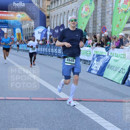 01.09.2024 - BARMER Alsterlauf Strokosch-Dieckow http://msf.ph/oto/6888891 01.09.2024 09:40:56 Ziel 3119, 3615, 4515, 4521, 4797, 4805, 4865, 4949, 5003, 8292 meine-sportfotos.de
