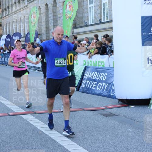 01.09.2024 - BARMER Alsterlauf Strokosch-Dieckow http://msf.ph/oto/6888900 01.09.2024 09:54:00 Ziel 2156, 2296, 2399, 2711, 2808, 3333, 3777, 3852, 4041, 4055, 4154, 4533, 4594, 5034, 5183, 8020, 8128, 8166, 8277 meine-sportfotos.de
