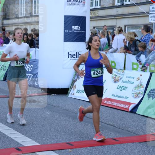 01.09.2024 - BARMER Alsterlauf Strokosch-Dieckow http://msf.ph/oto/6888929 01.09.2024 09:54:16 Ziel 2540, 2599, 2697, 2728, 2985, 3776, 3780, 4240, 4315, 4738, 4895, 5001, 5229 meine-sportfotos.de