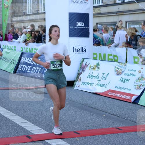 01.09.2024 - BARMER Alsterlauf Strokosch-Dieckow http://msf.ph/oto/6888931 01.09.2024 09:54:17 Ziel 2540, 2599, 2728, 2985, 3776, 3780, 4240, 4315, 4738, 4895, 5001, 5229 meine-sportfotos.de