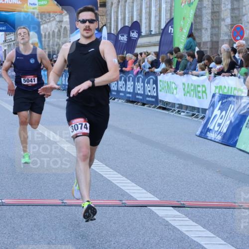 01.09.2024 - BARMER Alsterlauf Strokosch-Dieckow http://msf.ph/oto/6889016 01.09.2024 09:41:45 Ziel 2627, 3074, 5041, 8189, 8213 meine-sportfotos.de