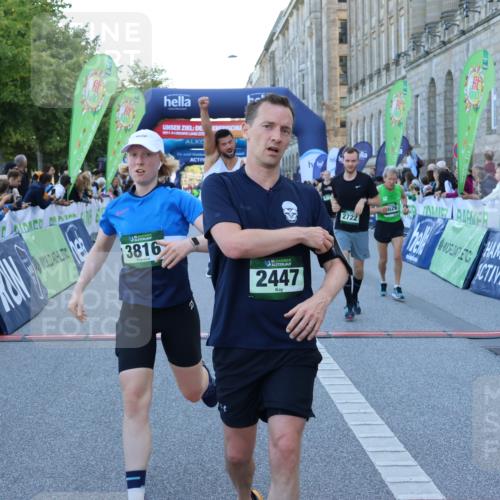 01.09.2024 - BARMER Alsterlauf Strokosch-Dieckow http://msf.ph/oto/6889074 01.09.2024 09:55:24 Ziel 2447, 2508, 2722, 2969, 3075, 3156, 3186, 3241, 3317, 3409, 3558, 3816, 4053, 4334, 4335, 4626, 4654, 4697, 8121 meine-sportfotos.de