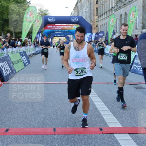 01.09.2024 - BARMER Alsterlauf Strokosch-Dieckow http://msf.ph/oto/6889076 01.09.2024 09:55:26 Ziel 2194, 2722, 2969, 3156, 3186, 3241, 3317, 3409, 3558, 3800, 3816, 3923, 4053, 4334, 4335, 4626, 4654, 8121, 8350 meine-sportfotos.de