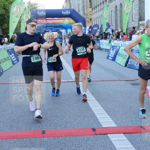 01.09.2024 - BARMER Alsterlauf Strokosch-Dieckow http://msf.ph/oto/6889087 01.09.2024 09:55:29 Ziel 2194, 2232, 2969, 3060, 3156, 3186, 3241, 3317, 3409, 3800, 3923, 4053, 4334, 4335, 4654, 5243, 8121, 8350 meine-sportfotos.de