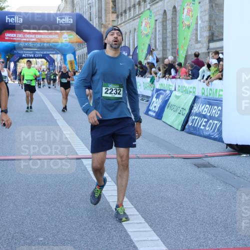 01.09.2024 - BARMER Alsterlauf Strokosch-Dieckow http://msf.ph/oto/6889113 01.09.2024 09:55:39 Ziel 2232, 2565, 2955, 3060, 3800, 5027, 5082, 5109, 5243 meine-sportfotos.de