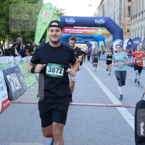 01.09.2024 - BARMER Alsterlauf Strokosch-Dieckow http://msf.ph/oto/6889220 01.09.2024 09:56:19 Ziel 2371, 2869, 2874, 2914, 3184, 3191, 3207, 3352, 3425, 3822, 3872, 3884, 3929, 4023, 4128, 4357, 4473, 4736, 4896, 8237 meine-sportfotos.de