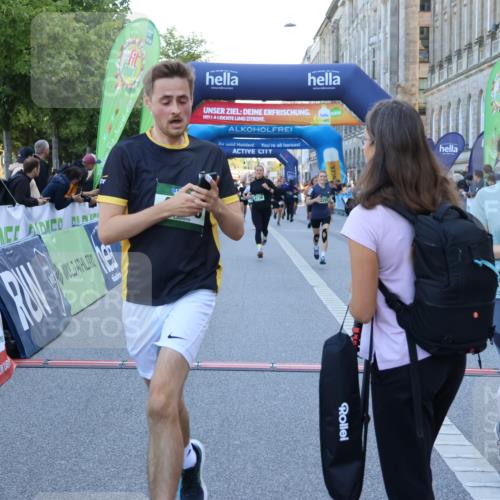 01.09.2024 - BARMER Alsterlauf Strokosch-Dieckow http://msf.ph/oto/6889222 01.09.2024 09:56:20 Ziel 2049, 2371, 2869, 2874, 2914, 3184, 3191, 3207, 3352, 3425, 3822, 3872, 3884, 3929, 4023, 4128, 4357, 4473, 4584, 4736, 4896, 8237 meine-sportfotos.de