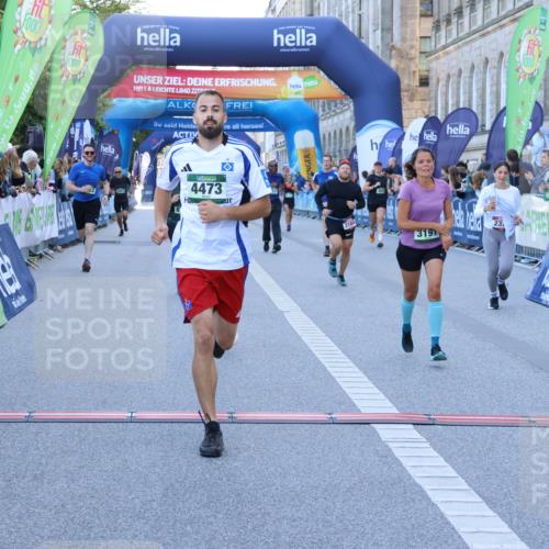 01.09.2024 - BARMER Alsterlauf Strokosch-Dieckow http://msf.ph/oto/6889233 01.09.2024 09:56:26 Ziel 2049, 2231, 2371, 2869, 3144, 3184, 3191, 3352, 3453, 3617, 3822, 3929, 4023, 4264, 4473, 4584, 4655, 4736, 8153, 8237 meine-sportfotos.de