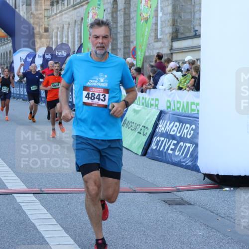 01.09.2024 - BARMER Alsterlauf Strokosch-Dieckow http://msf.ph/oto/6889269 01.09.2024 09:56:41 Ziel 2446, 2833, 3952, 4410, 4505, 4638, 4843, 4973, 4992, 5091, 8106, 8138, 8159, 8197, 8336, 8358, 8369 meine-sportfotos.de