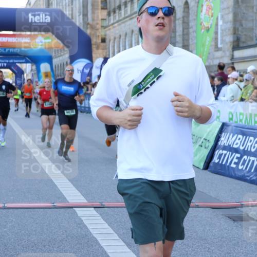 01.09.2024 - BARMER Alsterlauf Strokosch-Dieckow http://msf.ph/oto/6889276 01.09.2024 09:56:43 Ziel 2446, 2833, 3952, 4410, 4638, 4843, 4973, 4992, 5091, 8106, 8138, 8159, 8197, 8336, 8358, 8369 meine-sportfotos.de