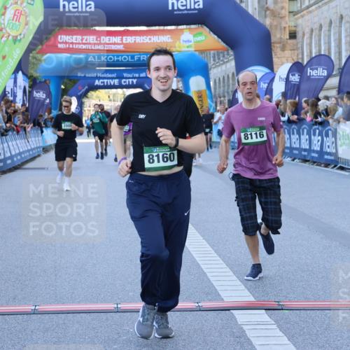 01.09.2024 - BARMER Alsterlauf Strokosch-Dieckow http://msf.ph/oto/6889328 01.09.2024 09:57:01 Ziel 2211, 2373, 2809, 3027, 3588, 3988, 4021, 4022, 4353, 4499, 4760, 5073, 5257, 8116, 8160 meine-sportfotos.de