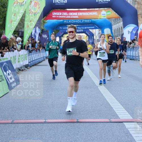 01.09.2024 - BARMER Alsterlauf Strokosch-Dieckow http://msf.ph/oto/6889337 01.09.2024 09:57:06 Ziel 2211, 2373, 2809, 3027, 3386, 3588, 3988, 4021, 4022, 4353, 4499, 4760, 5073, 5257 meine-sportfotos.de