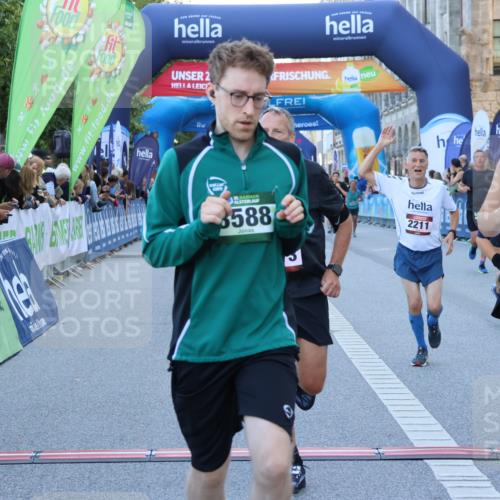 01.09.2024 - BARMER Alsterlauf Strokosch-Dieckow http://msf.ph/oto/6889353 01.09.2024 09:57:09 Ziel 2211, 2221, 2373, 2783, 3027, 3386, 3588, 3988, 4022, 4353, 4499, 4634, 4760, 5073, 5257 meine-sportfotos.de