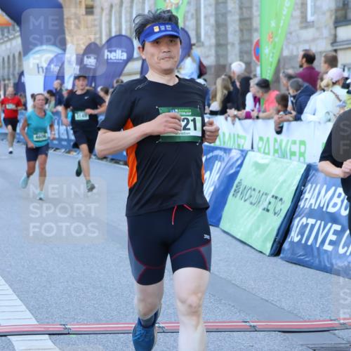 01.09.2024 - BARMER Alsterlauf Strokosch-Dieckow http://msf.ph/oto/6889368 01.09.2024 09:57:18 Ziel 2135, 2221, 2302, 2530, 2671, 2783, 3048, 3145, 3334, 3455, 3596, 3636, 4190, 4269, 4425, 4606, 4634, 4698, 5241, 8142, 8198 meine-sportfotos.de