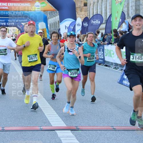 01.09.2024 - BARMER Alsterlauf Strokosch-Dieckow http://msf.ph/oto/6889372 01.09.2024 09:57:20 Ziel 2135, 2221, 2302, 2530, 2671, 2783, 3048, 3111, 3145, 3334, 3455, 3596, 3636, 3724, 4135, 4190, 4269, 4425, 4479, 4606, 4634, 4698, 5241, 8142, 8198 meine-sportfotos.de