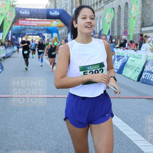 01.09.2024 - BARMER Alsterlauf Strokosch-Dieckow http://msf.ph/oto/6889421 01.09.2024 09:57:40 Ziel 2678, 2770, 2925, 2944, 3214, 3464, 3783, 4150, 4440, 4510, 4907, 4998, 5065, 5292, 8060, 8067, 8102, 8137, 8242 meine-sportfotos.de