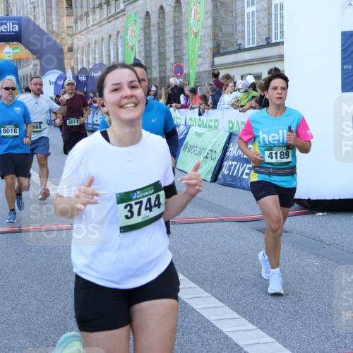 01.09.2024 - BARMER Alsterlauf Strokosch-Dieckow http://msf.ph/oto/6889512 01.09.2024 09:58:18 Ziel 2035, 2052, 2392, 2617, 3071, 3353, 3646, 3662, 3744, 3978, 4189, 4265, 4765, 4988, 5071, 8018, 8133, 8136, 8381 meine-sportfotos.de