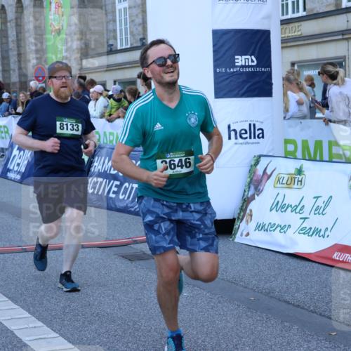 01.09.2024 - BARMER Alsterlauf Strokosch-Dieckow http://msf.ph/oto/6889548 01.09.2024 09:58:29 Ziel 2037, 2430, 2634, 2832, 2855, 3438, 3646, 3856, 3894, 4352, 4618, 4636, 4723, 4850, 5126, 8133, 8174, 8263 meine-sportfotos.de