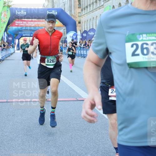 01.09.2024 - BARMER Alsterlauf Strokosch-Dieckow http://msf.ph/oto/6889558 01.09.2024 09:58:31 Ziel 2037, 2430, 2634, 2832, 2855, 3438, 3755, 3856, 3894, 4071, 4352, 4474, 4618, 4636, 4723, 4850, 5126, 8133, 8174, 8263 meine-sportfotos.de