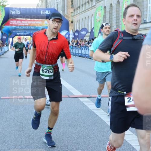 01.09.2024 - BARMER Alsterlauf Strokosch-Dieckow http://msf.ph/oto/6889560 01.09.2024 09:58:32 Ziel 2037, 2430, 2634, 2832, 2855, 3438, 3755, 3856, 3894, 4071, 4352, 4474, 4618, 4636, 4723, 4850, 5126, 8174, 8263 meine-sportfotos.de