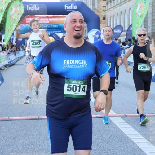 01.09.2024 - BARMER Alsterlauf Strokosch-Dieckow http://msf.ph/oto/6889619 01.09.2024 09:58:51 Ziel 2166, 2193, 2299, 2354, 2428, 2775, 2848, 3187, 4113, 4363, 4572, 4641, 5014, 5114 meine-sportfotos.de