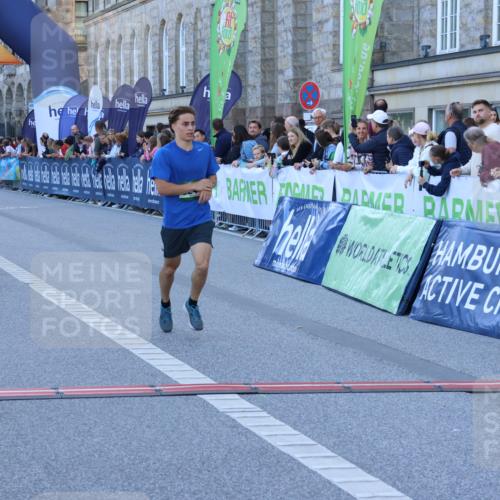 01.09.2024 - BARMER Alsterlauf Strokosch-Dieckow http://msf.ph/oto/6889637 01.09.2024 09:46:56 Ziel 2847, 3244, 3378, 4020, 4281, 4800 meine-sportfotos.de