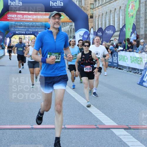 01.09.2024 - BARMER Alsterlauf Strokosch-Dieckow http://msf.ph/oto/6889680 01.09.2024 09:59:17 Ziel 2020, 2252, 2303, 2445, 2603, 2729, 2736, 3485, 3727, 4066, 4432, 4444, 5092, 5298, 8057, 8134, 8148, 8267, 8281 meine-sportfotos.de