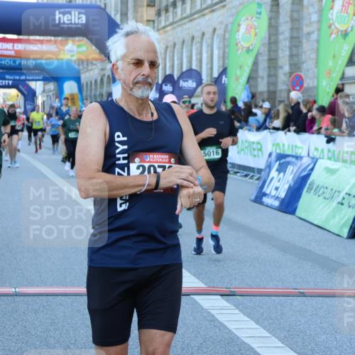 01.09.2024 - BARMER Alsterlauf Strokosch-Dieckow http://msf.ph/oto/6889737 01.09.2024 09:59:39 Ziel 2079, 2304, 2323, 2771, 3010, 3185, 3718, 3737, 3888, 4005, 4045, 4056, 4482, 4488, 4575, 4605, 4635, 4727, 4867, 4980, 5016, 5146, 5148, 5266, 5302, 8141, 8345 meine-sportfotos.de