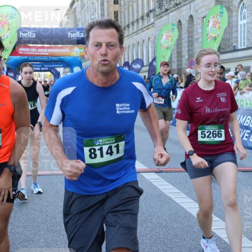 01.09.2024 - BARMER Alsterlauf Strokosch-Dieckow http://msf.ph/oto/6889761 01.09.2024 09:59:45 Ziel 2155, 2304, 2323, 2335, 2545, 2620, 3185, 3366, 3718, 3737, 3888, 4045, 4056, 4294, 4482, 4488, 4635, 4980, 5146, 5148, 5212, 5266, 5299, 5302, 8141, 8345 meine-sportfotos.de