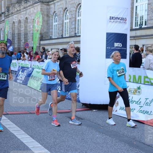 01.09.2024 - BARMER Alsterlauf Strokosch-Dieckow http://msf.ph/oto/6889804 01.09.2024 10:02:57 Ziel 2047, 2227, 2275, 2790, 2915, 3162, 3228, 3422, 3465, 4046, 4630, 4912, 4966, 4977, 5131, 8215, 8244 meine-sportfotos.de