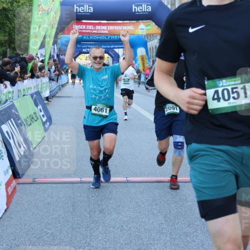 01.09.2024 - BARMER Alsterlauf Strokosch-Dieckow http://msf.ph/oto/6889819 01.09.2024 10:00:17 Ziel 1169, 2091, 2375, 2611, 2982, 3230, 3301, 4051, 4061, 4084, 4092, 4117, 4134, 4149, 5000, 5253, 8200 meine-sportfotos.de