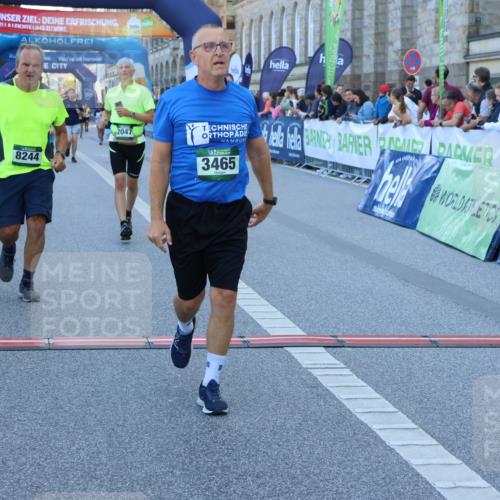 01.09.2024 - BARMER Alsterlauf Strokosch-Dieckow http://msf.ph/oto/6889822 01.09.2024 10:03:03 Ziel 2047, 2915, 3228, 3422, 3465, 3559, 3999, 4080, 4312, 4411, 4630, 4977, 5131, 5301, 5313, 8244 meine-sportfotos.de