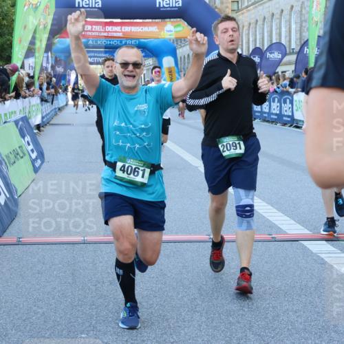 01.09.2024 - BARMER Alsterlauf Strokosch-Dieckow http://msf.ph/oto/6889823 01.09.2024 10:00:18 Ziel 1169, 2091, 2137, 2150, 2375, 2982, 3230, 3301, 4051, 4061, 4084, 4092, 4117, 4134, 4149, 5000, 8200 meine-sportfotos.de