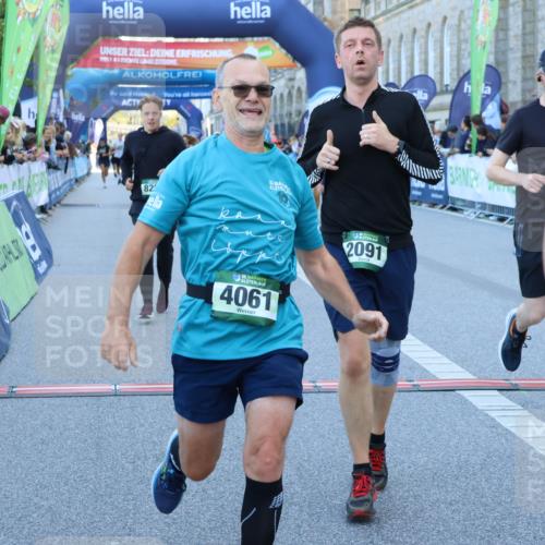 01.09.2024 - BARMER Alsterlauf Strokosch-Dieckow http://msf.ph/oto/6889825 01.09.2024 10:00:18 Ziel 1169, 2091, 2137, 2150, 2375, 2982, 3230, 3301, 4051, 4061, 4084, 4092, 4117, 4134, 4149, 5000, 8200 meine-sportfotos.de