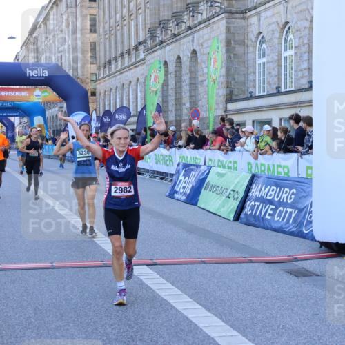 01.09.2024 - BARMER Alsterlauf Strokosch-Dieckow http://msf.ph/oto/6889838 01.09.2024 10:00:23 Ziel 2137, 2150, 2541, 2982, 3131, 3230, 3666, 3762, 4084, 4092, 4102, 4117, 4134, 4869, 4938, 4971, 5000, 5158 meine-sportfotos.de