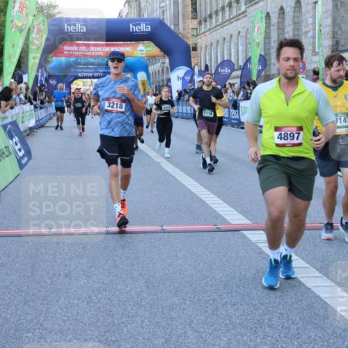 01.09.2024 - BARMER Alsterlauf Strokosch-Dieckow http://msf.ph/oto/6889875 01.09.2024 10:03:23 Ziel 2198, 2444, 2552, 2716, 2745, 2954, 3122, 3218, 3389, 3600, 3723, 4028, 4215, 4314, 4454, 4475, 4656, 4897, 5053, 5079, 5116, 8053, 8147 meine-sportfotos.de