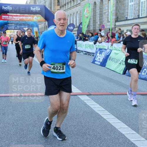 01.09.2024 - BARMER Alsterlauf Strokosch-Dieckow http://msf.ph/oto/6889903 01.09.2024 10:03:32 Ziel 2267, 2343, 2681, 2716, 2745, 2774, 2917, 2961, 2962, 3061, 3063, 3242, 3389, 3600, 3723, 3839, 3930, 4028, 4039, 4656, 4961, 5053, 8041, 8282 meine-sportfotos.de
