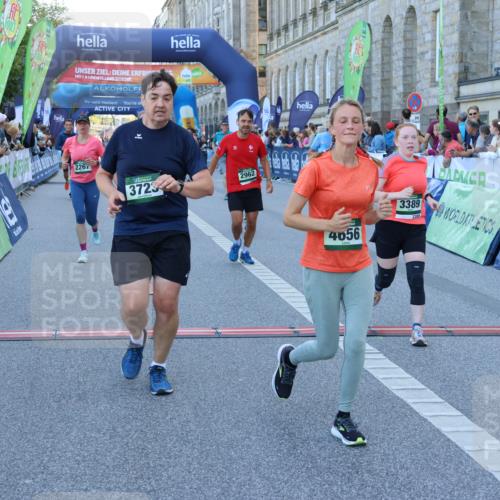 01.09.2024 - BARMER Alsterlauf Strokosch-Dieckow http://msf.ph/oto/6889907 01.09.2024 10:03:33 Ziel 2267, 2343, 2681, 2716, 2774, 2917, 2961, 2962, 3061, 3063, 3242, 3389, 3600, 3678, 3723, 3839, 3930, 4028, 4039, 4656, 4961, 5053, 5121, 8041, 8282 meine-sportfotos.de