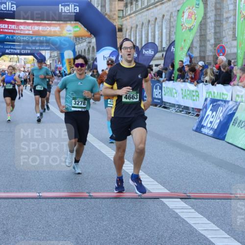 01.09.2024 - BARMER Alsterlauf Strokosch-Dieckow http://msf.ph/oto/6889912 01.09.2024 10:00:53 Ziel 2605, 2652, 2901, 3278, 3312, 3630, 4395, 4537, 4553, 4612, 4663, 4715, 5023, 5106, 5107, 8044, 8046, 8338 meine-sportfotos.de