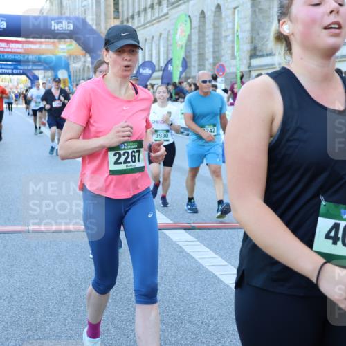 01.09.2024 - BARMER Alsterlauf Strokosch-Dieckow http://msf.ph/oto/6889914 01.09.2024 10:03:36 Ziel 2267, 2343, 2615, 2681, 2703, 2774, 2917, 2961, 2962, 3061, 3063, 3242, 3389, 3678, 3723, 3839, 3930, 4039, 4961, 5121, 5190, 8041, 8282, 8356 meine-sportfotos.de