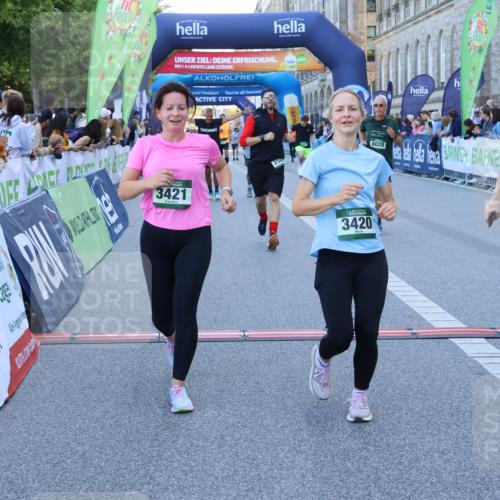 01.09.2024 - BARMER Alsterlauf Strokosch-Dieckow http://msf.ph/oto/6889935 01.09.2024 10:03:51 Ziel 2583, 2607, 3420, 3421, 3778, 4208, 4288, 4427, 4712, 4741, 4986, 5166, 5187, 8028, 8246 meine-sportfotos.de