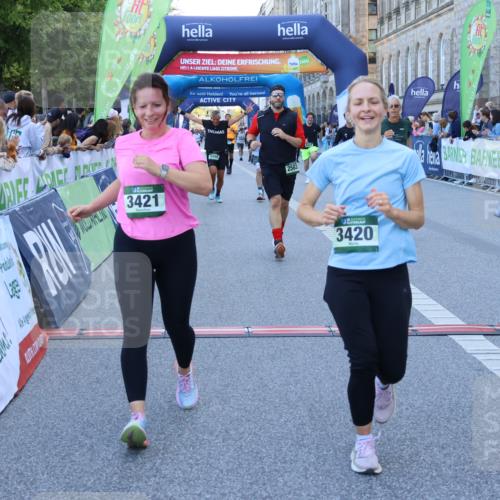 01.09.2024 - BARMER Alsterlauf Strokosch-Dieckow http://msf.ph/oto/6889937 01.09.2024 10:03:51 Ziel 2583, 2607, 3420, 3421, 3778, 4208, 4288, 4427, 4712, 4741, 4986, 5166, 5187, 8028, 8246 meine-sportfotos.de