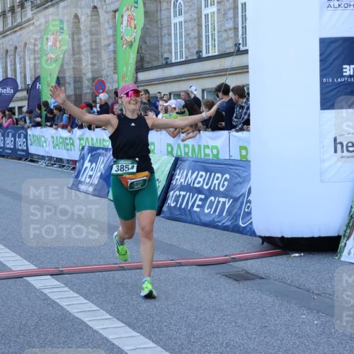 01.09.2024 - BARMER Alsterlauf Strokosch-Dieckow http://msf.ph/oto/6889942 01.09.2024 10:01:04 Ziel 2366, 2911, 3272, 3328, 3661, 3854, 3956, 4576, 4612, 4788, 5028, 8195 meine-sportfotos.de