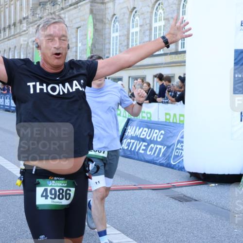 01.09.2024 - BARMER Alsterlauf Strokosch-Dieckow http://msf.ph/oto/6889949 01.09.2024 10:03:56 Ziel 2607, 2735, 2737, 3635, 3778, 4248, 4288, 4427, 4712, 4741, 4986, 5187, 5234, 8028 meine-sportfotos.de