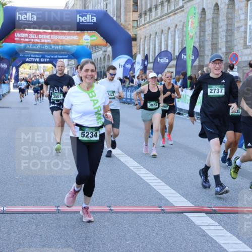 01.09.2024 - BARMER Alsterlauf Strokosch-Dieckow http://msf.ph/oto/6889963 01.09.2024 10:04:05 Ziel 2735, 2737, 2778, 2880, 3279, 3297, 3507, 3635, 3823, 3843, 4248, 4295, 4726, 5234, 8066, 8126 meine-sportfotos.de